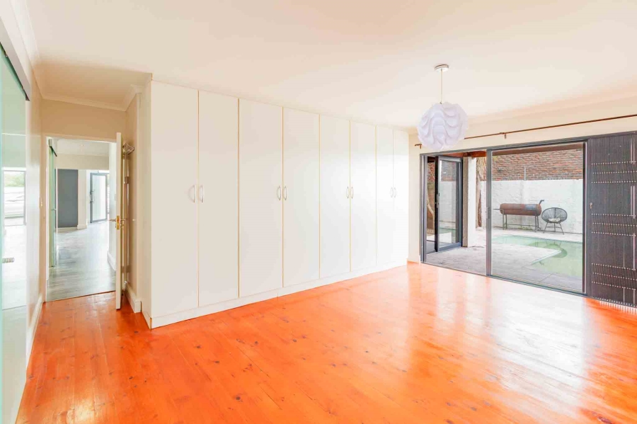 To Let 4 Bedroom Property for Rent in Milnerton Ridge Western Cape